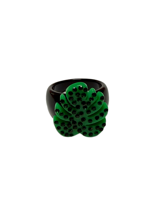 Crystal Monstera Leaf Classic Ring