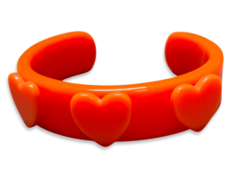 Classic Heart Wide Cuff