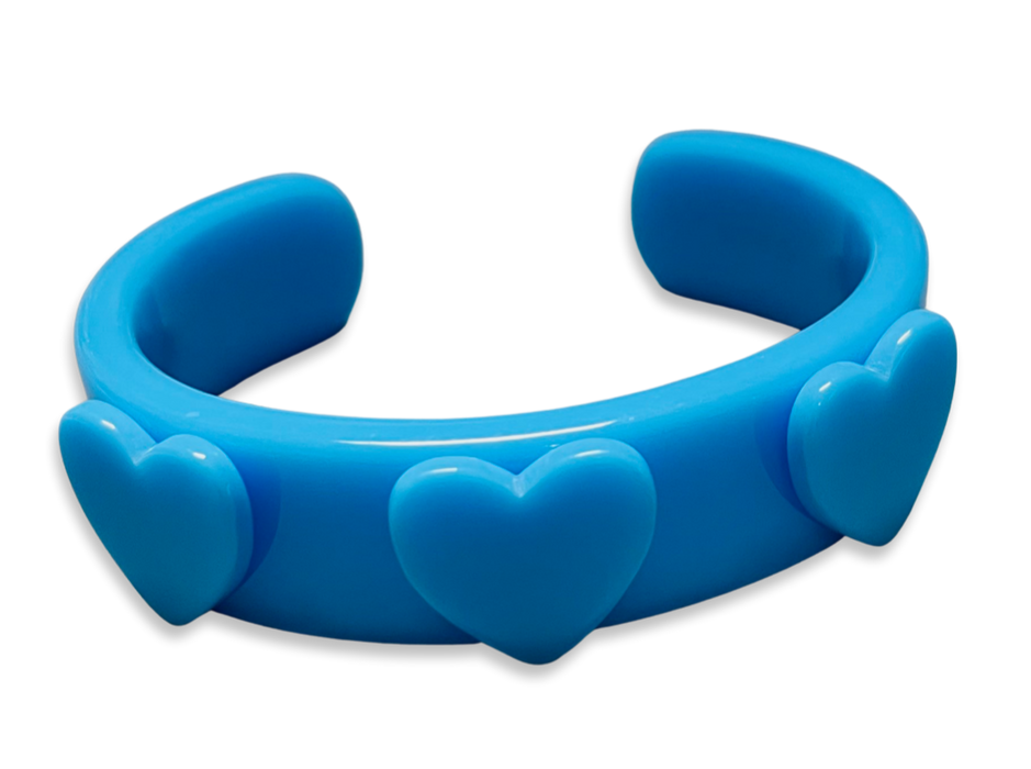 Classic Heart Wide Cuff