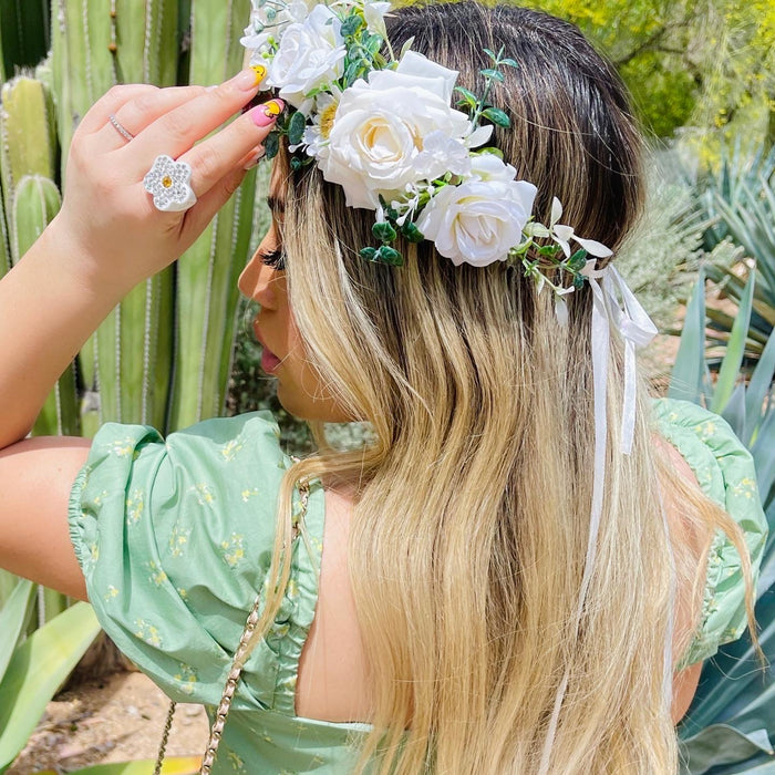 Crystal Daisy Flower Ring