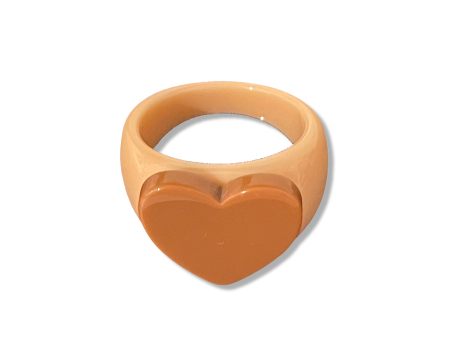 Sugar Cookie Brown Heart Classic Ring