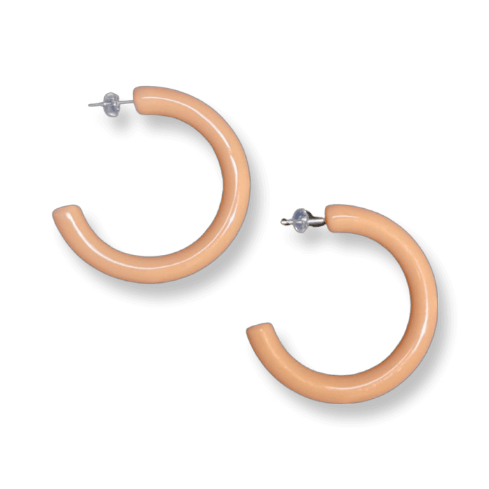 Warm brown acrylic hoop earrings: Stylish, large brown hoop earrings offering a natural and sophisticated appeal.